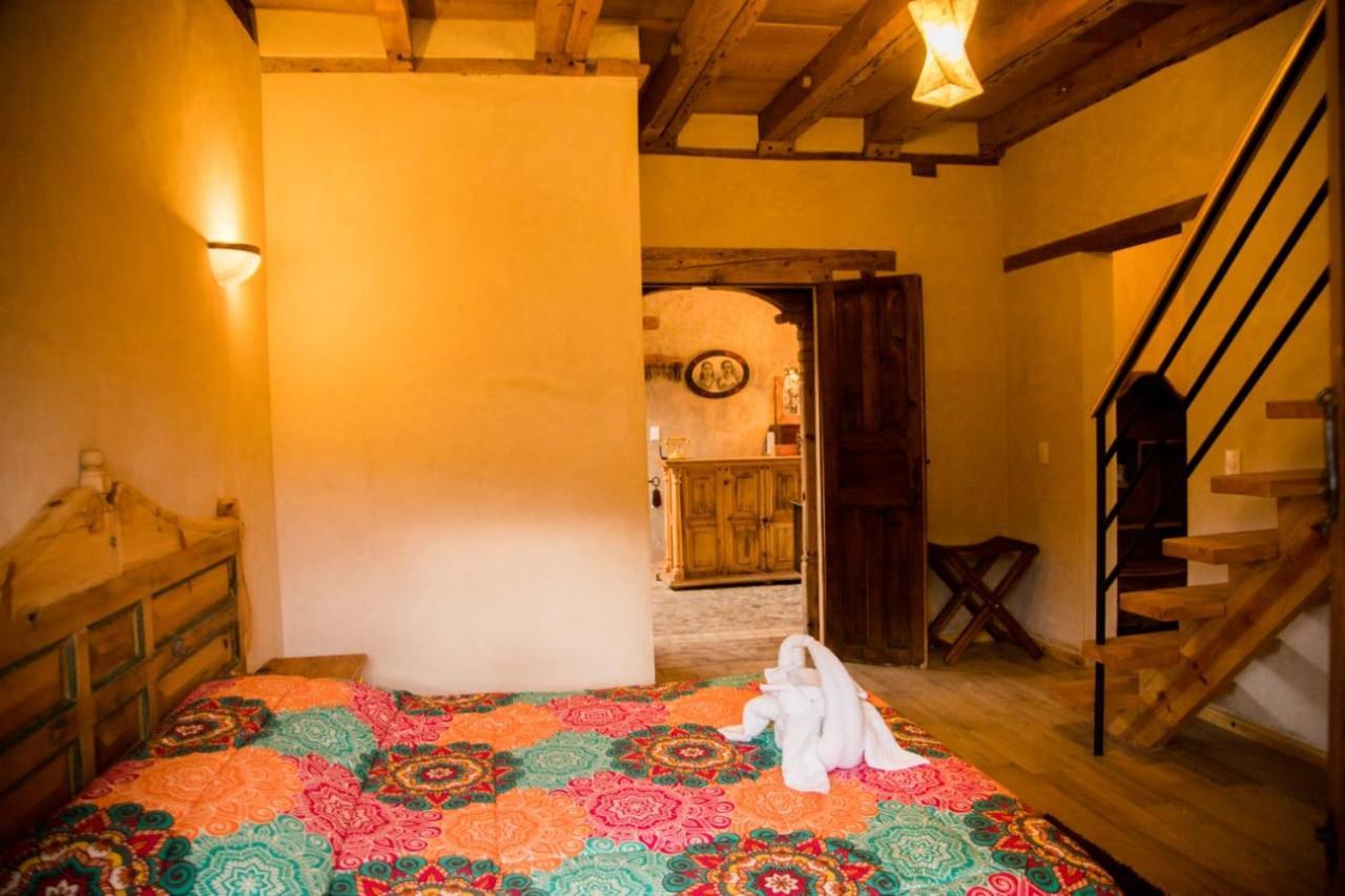Hotel Casa De Gandhi Сан-Кристобаль-де-Ла-Касас Экстерьер фото